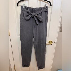 Light denim stretchy jeans